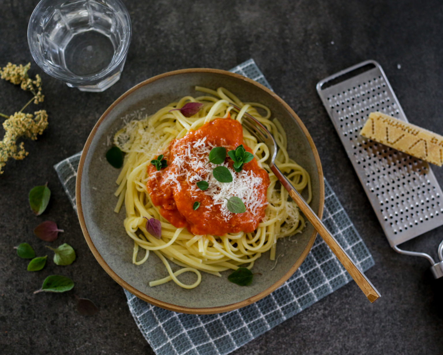 LINGUINE SAUCE TOMATES CERISE • Showit Blog